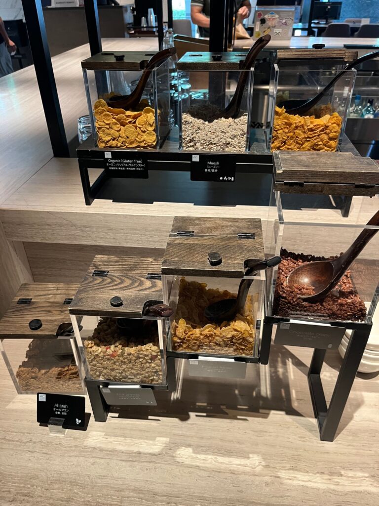ACキッチン シリアル